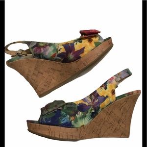 CL BY LUANDRY Floral buckle sling back wedge 8